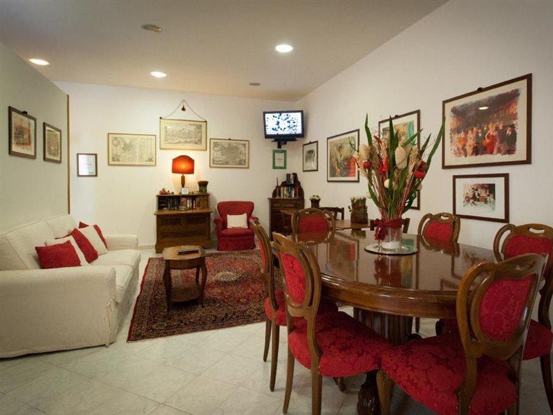 A Casa Di Serena A San Pietro Roma Luaran gambar