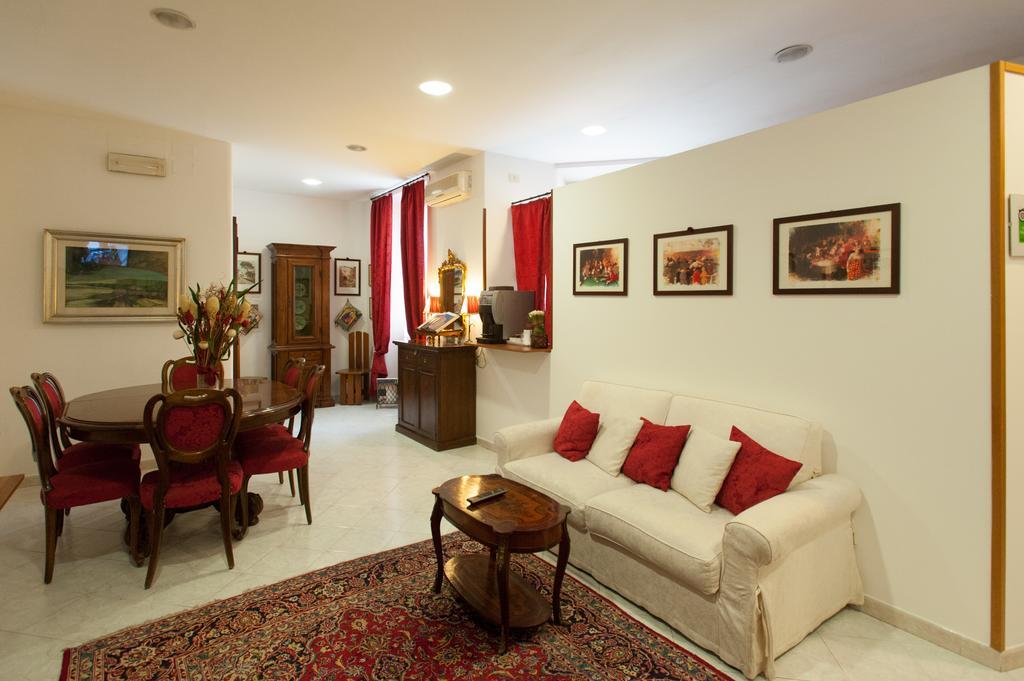 A Casa Di Serena A San Pietro Roma Luaran gambar