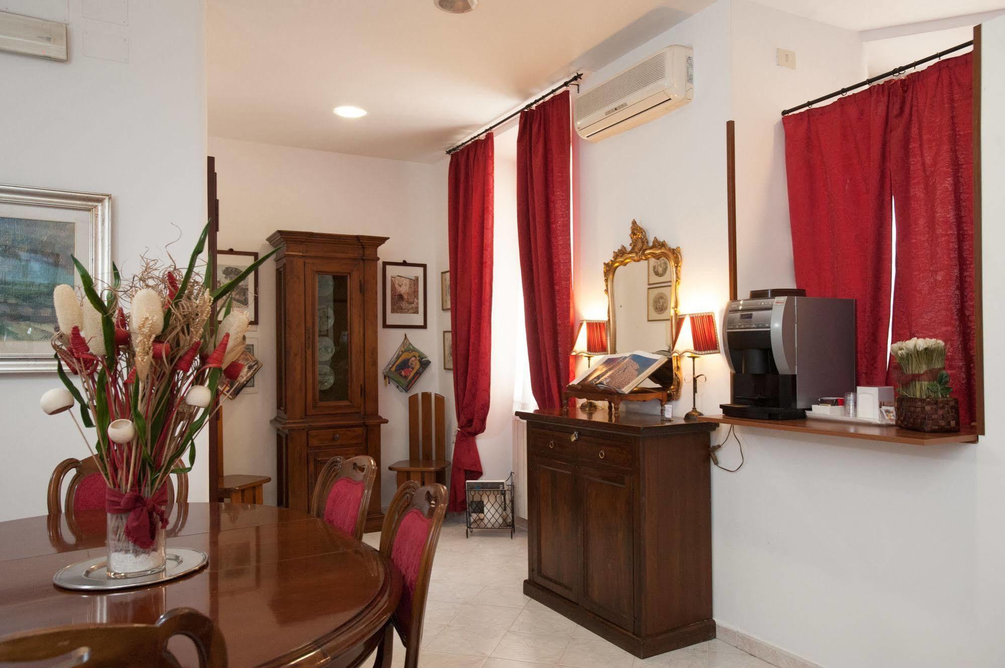 A Casa Di Serena A San Pietro Roma Luaran gambar
